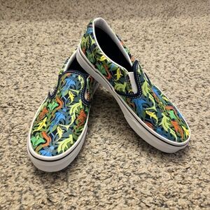 Vans kids slip ons - shark print